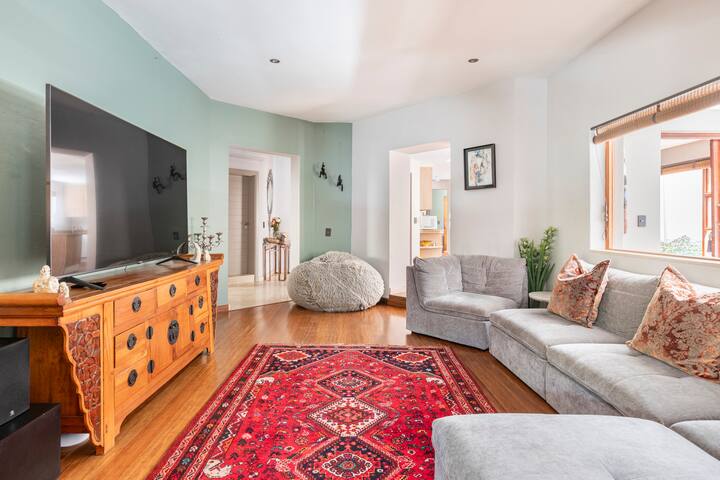 Mountain Views Villa gallery image 4