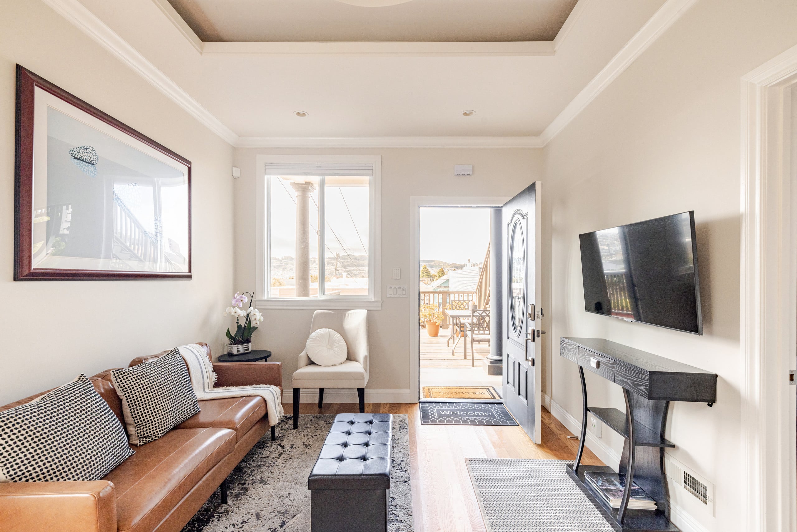 Home in San Francisco · ★4.98 · 2 bedrooms · 2 beds · 2 baths - Image 2