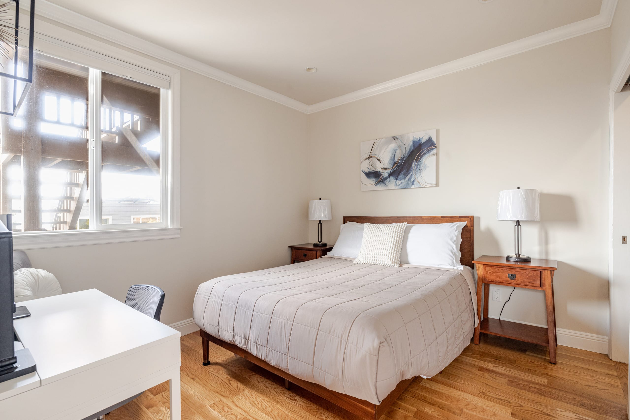 Home in San Francisco · ★4.98 · 2 bedrooms · 2 beds · 2 baths - Image 12