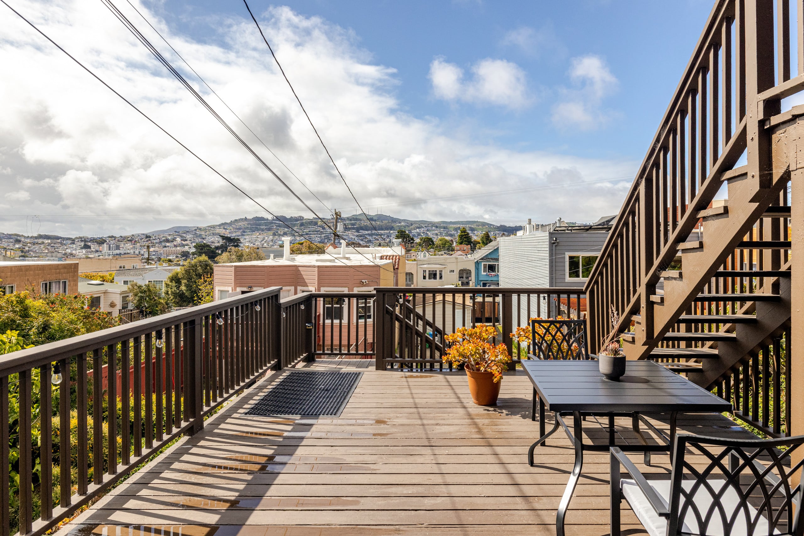 Home in San Francisco · ★4.98 · 2 bedrooms · 2 beds · 2 baths - Image 24