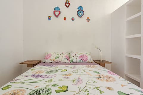 Privat Studio in Green Paradise