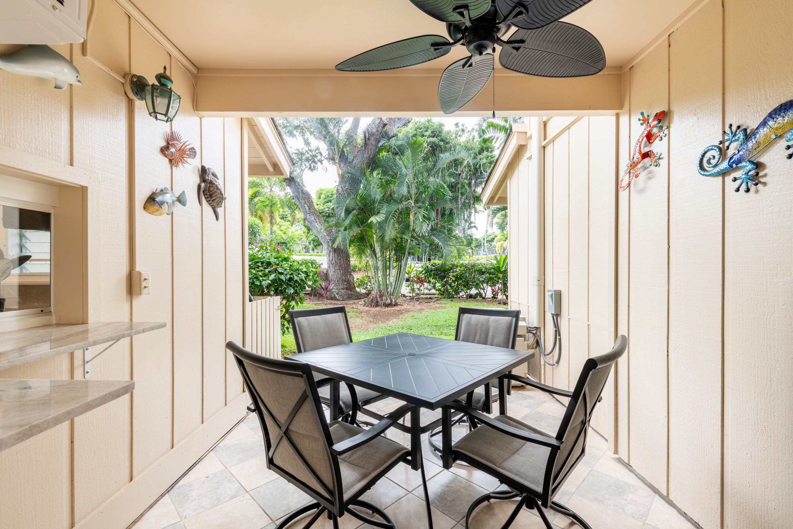 Townhouse in Kailua-Kona · ★4.62 · 2 bedrooms · 2 beds · 2 private baths - Image 17