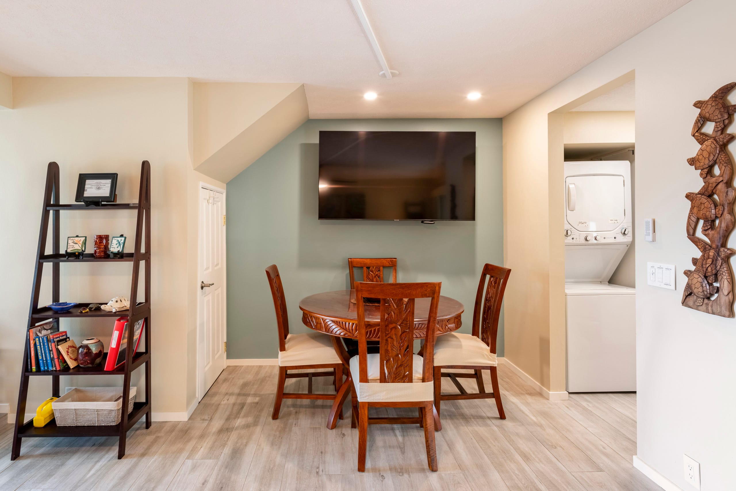 Townhouse in Kailua-Kona · ★4.62 · 2 bedrooms · 2 beds · 2 private baths - Image 15