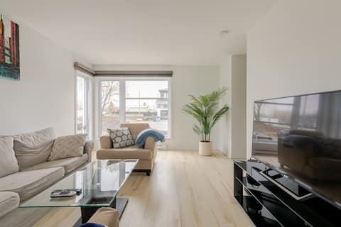 New House with 3 Bedrooms with Modern Comfort