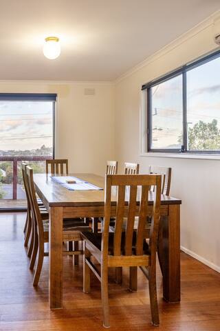 Kings Court gallery image 2