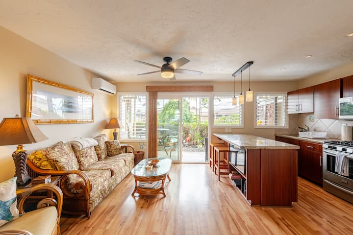 Ac Peek-a-boo Ocean View 1br1ba Kona Cozy Getaway - Kailua-Kona, HI