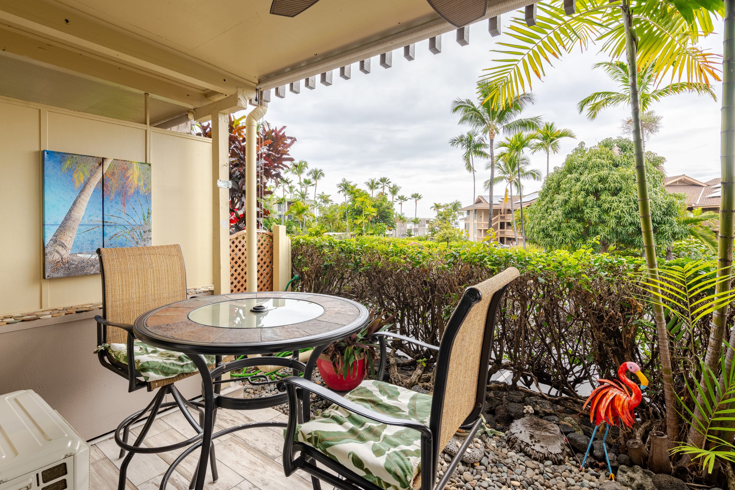Condo in Kailua-Kona · ★4.94 · 1 bedroom · 2 beds · 1 private bath - Image 29