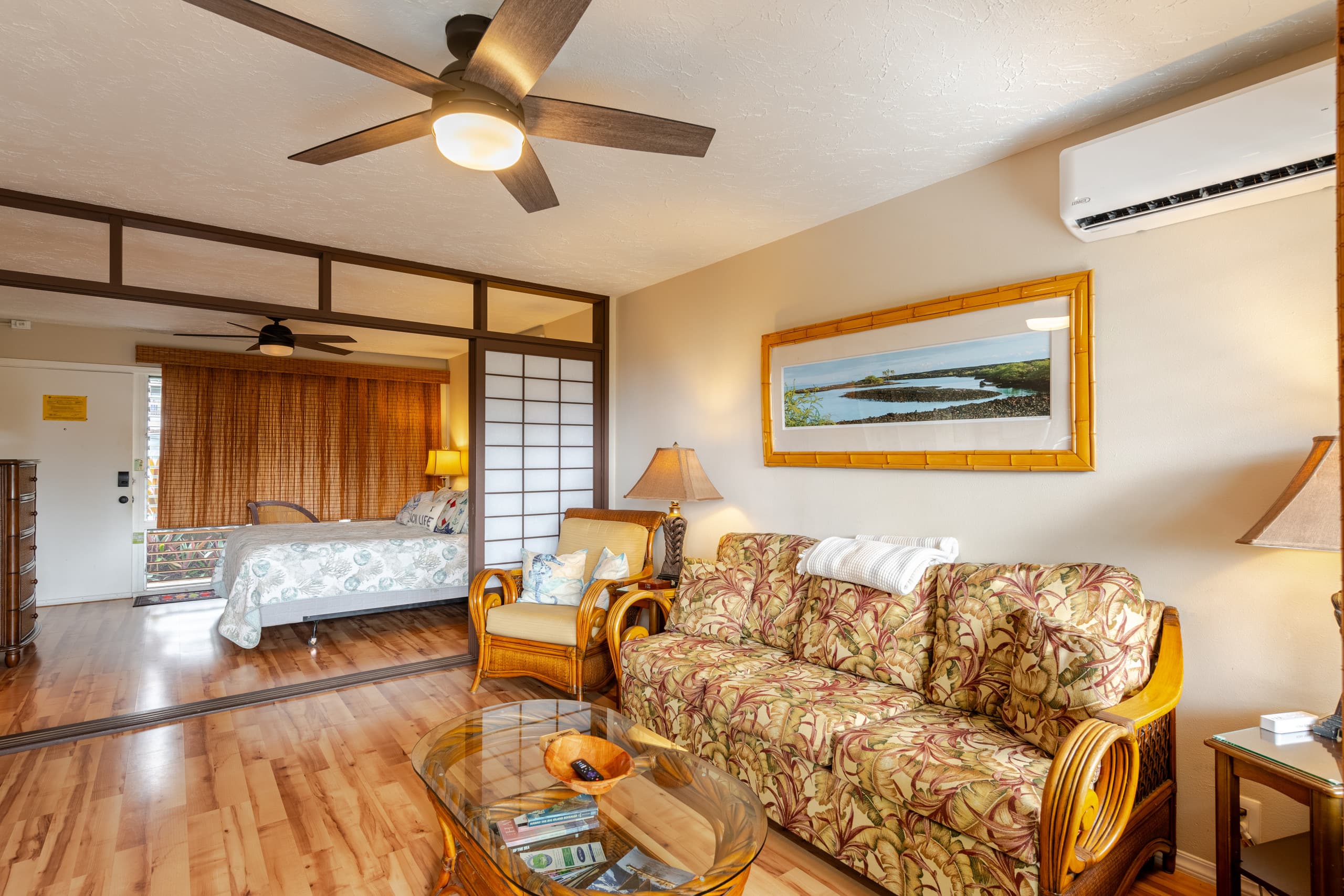 Condo in Kailua-Kona · ★4.94 · 1 bedroom · 2 beds · 1 private bath - Image 6