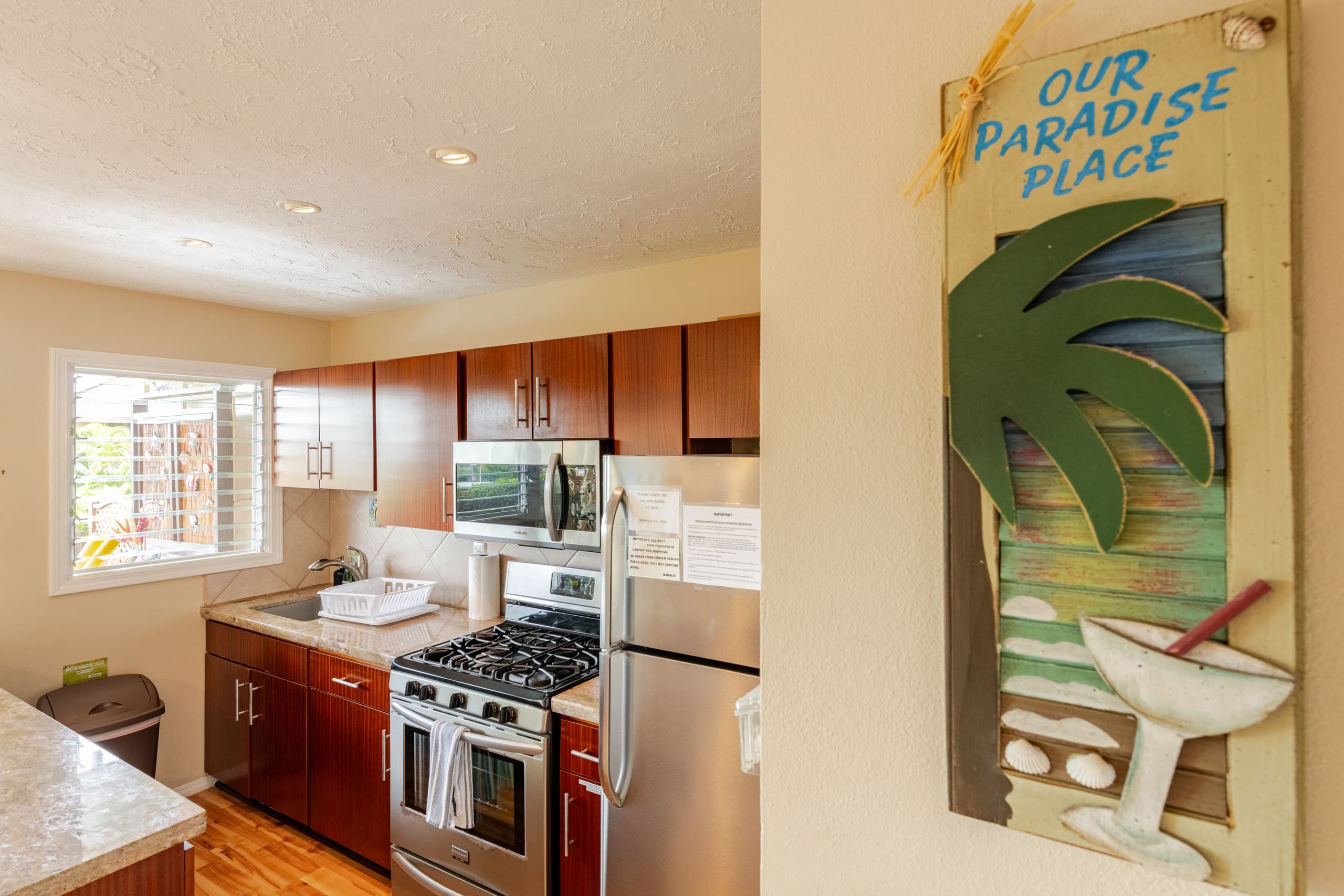 Condo in Kailua-Kona · ★4.94 · 1 bedroom · 2 beds · 1 private bath - Image 10
