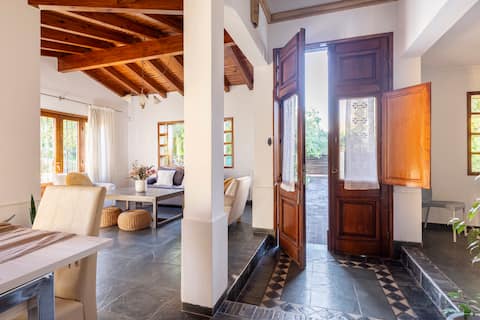 Top Airbnb: Close to the best wineries | Pool | Views in Luján De Cuyo