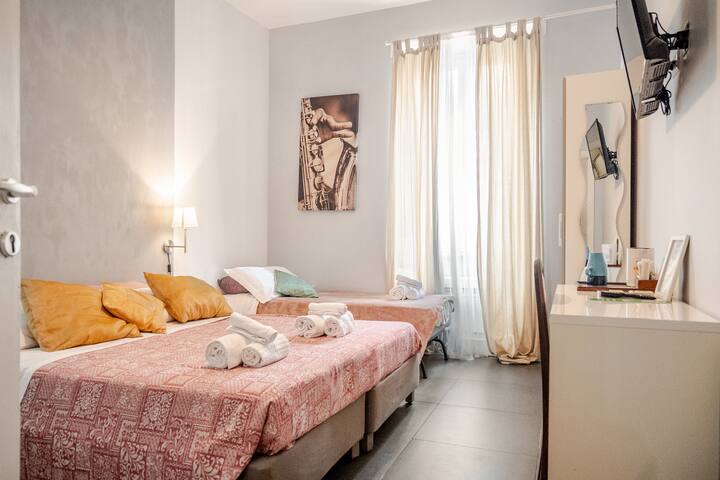 Cozy apartment next to the metro gallery image 2