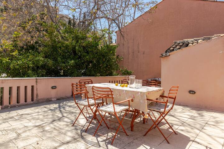 House on the Acropolis rock gallery image 5