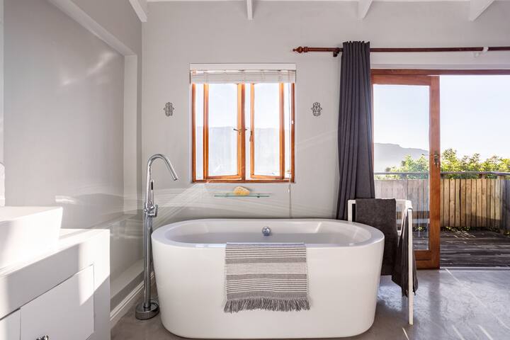 Getaway South gallery image 5