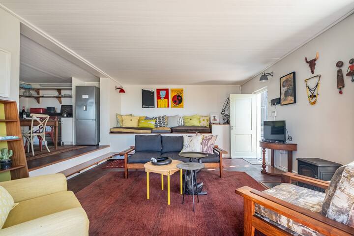 32 Quarterdeck Road (C), Kalk Bay gallery image 2