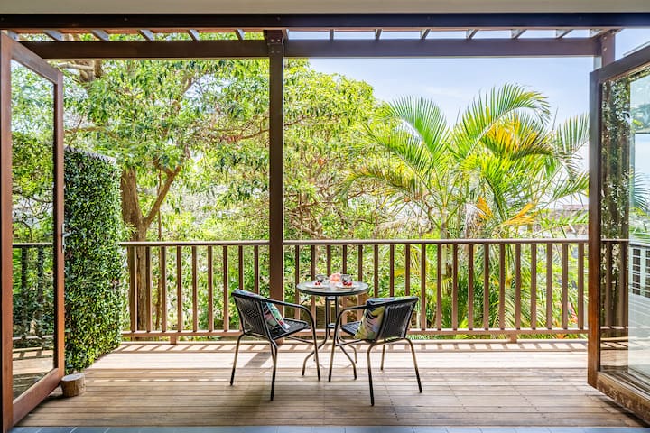 2 Bedroom Bright Apt, Bondi Beach,2 mns From Beach