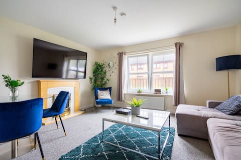Livingston North Station Apartment. Near Edinburgh