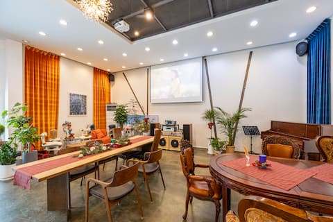 "Oh my! This space at this price?" Small weddings are possible~ so garden parties are also possible