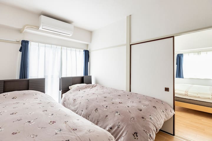 G&R House 202　Shinjuku room