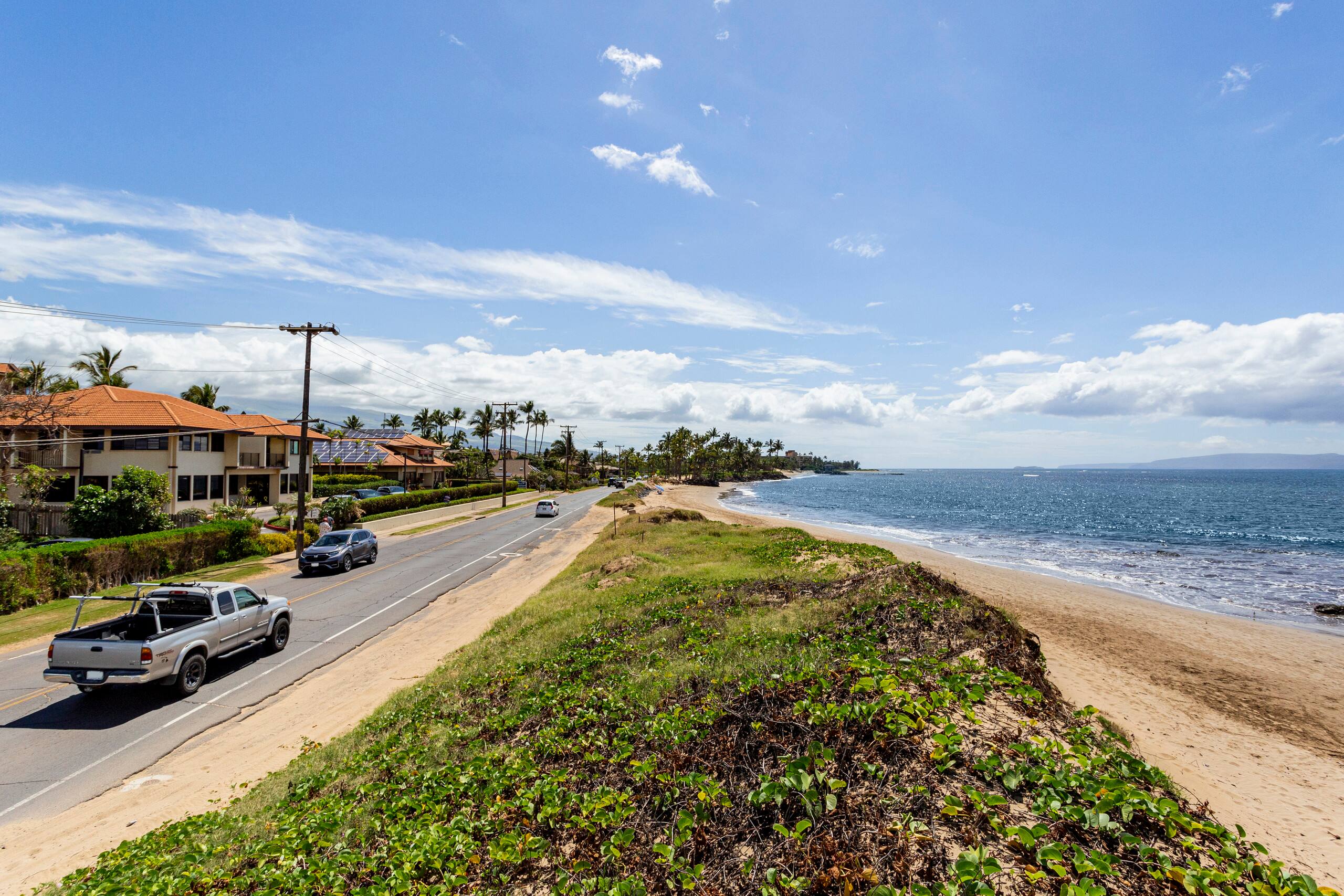 Luxury, Modern Oceanview! Beach, Pool, Hot Tub, AC - Image 47