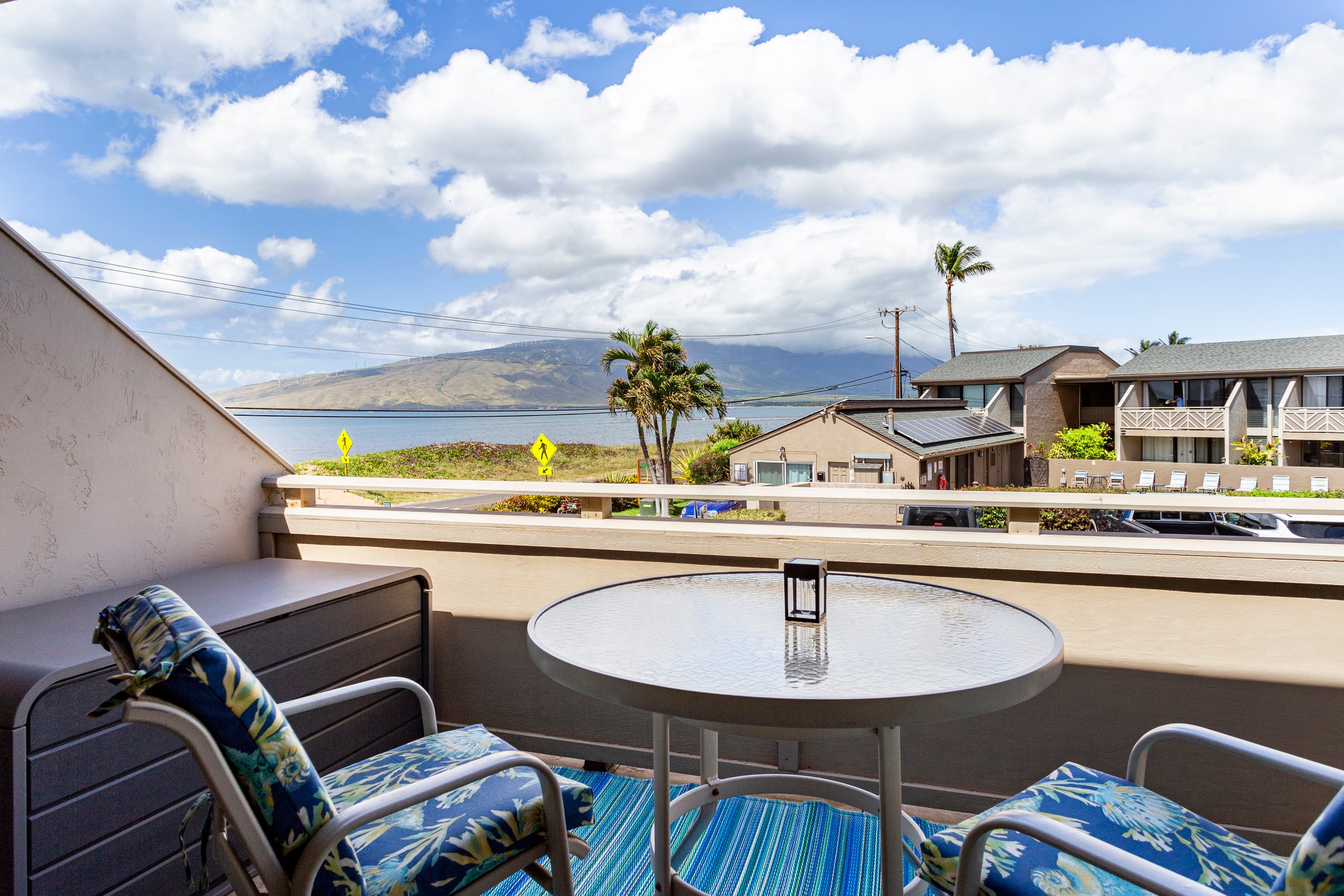 Luxury, Modern Oceanview! Beach, Pool, Hot Tub, AC - Image 37