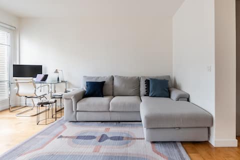 Successful Airbnb property: Montmartre - Balcony apartment in Paris