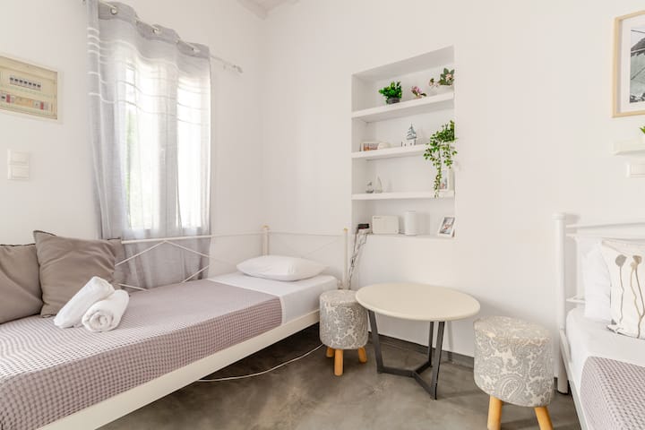 Elenita’s Mykonos Town Central Flat (First Floor) - Mykonos