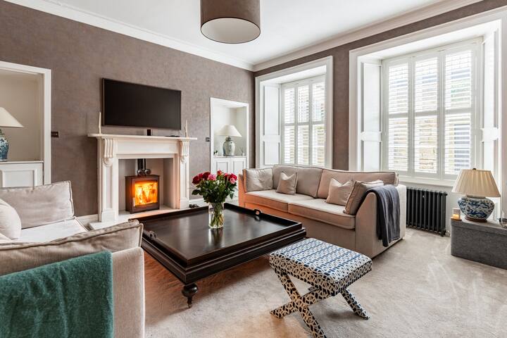 Luxury New Town Apartment