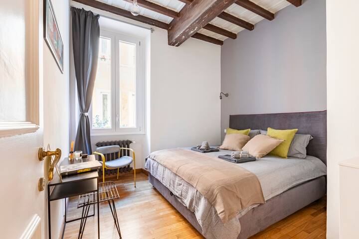 Trastevere 68 3 bedrooms stylish apartment gallery image 3