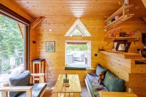 Beautiful Cabin by the River
