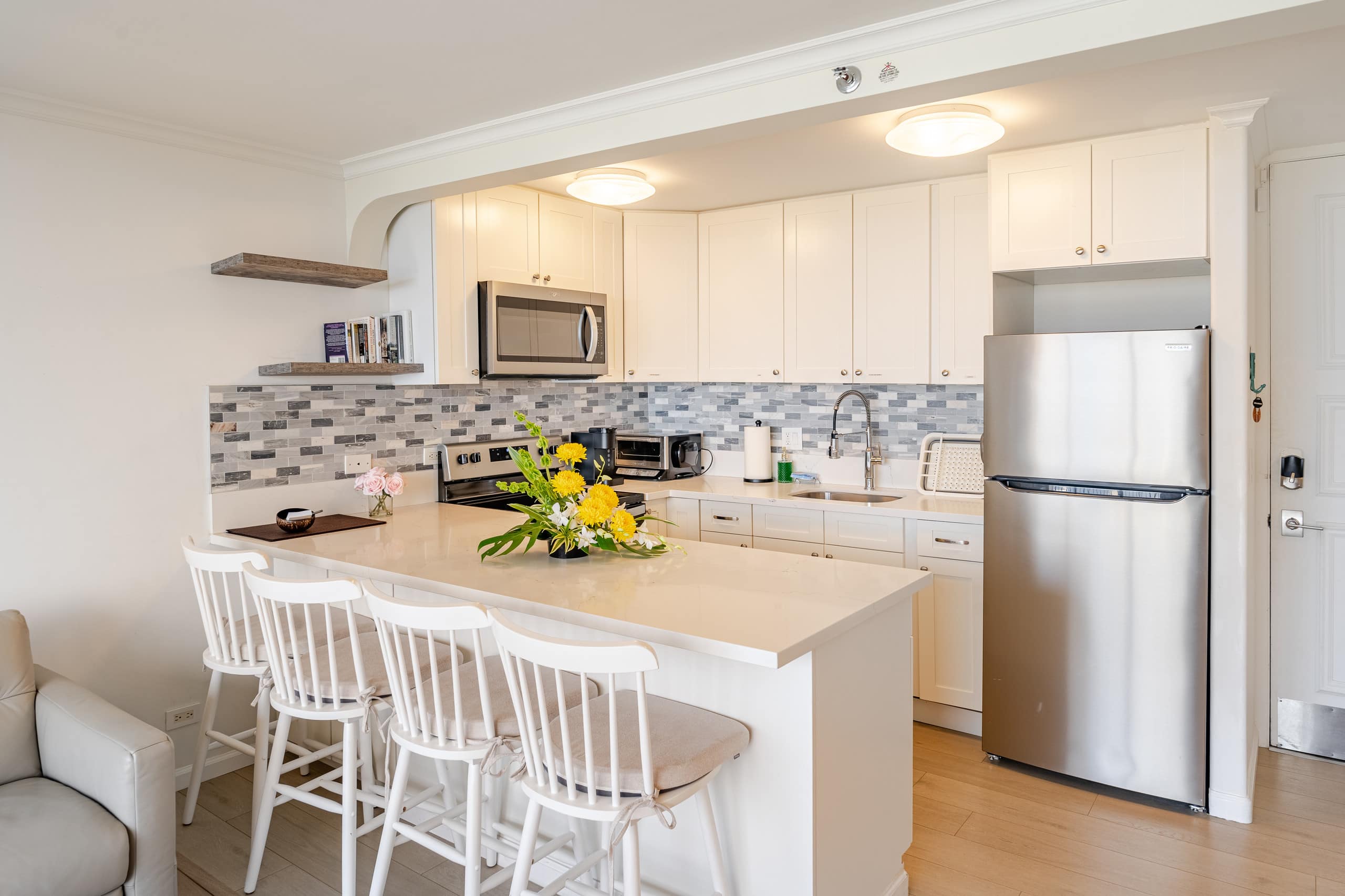 Highrise Ocean Views in Waikiki, +AC - Image 9