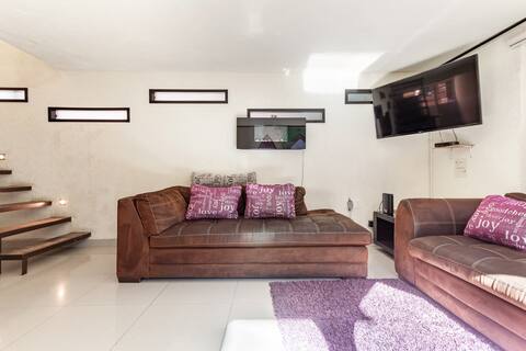 Comfortable and spacious " !Studio, loft, Home, Apartment