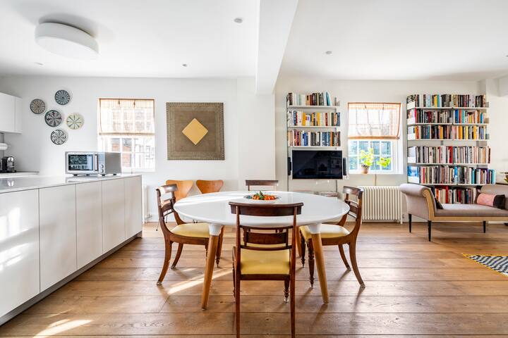 £2.5m Notting Hill Loft Home Privacy Chef Kitchen gallery image 4