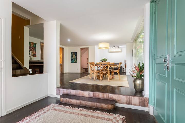 Entire home with gorgeous view in Rio de Janeiro gallery image 4