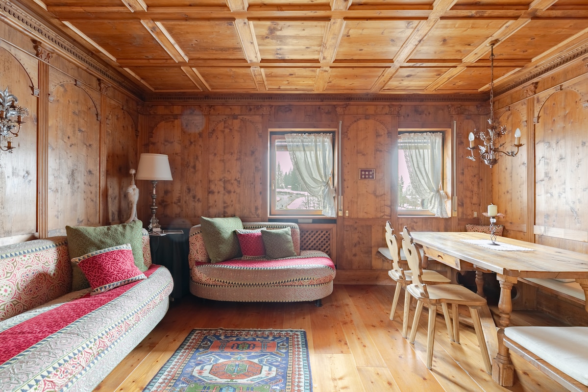 Top Airbnb: Apartment on Croda da Lago in Cortina D'ampezzo