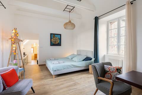3 stars accommodation in an 18th Presbytery