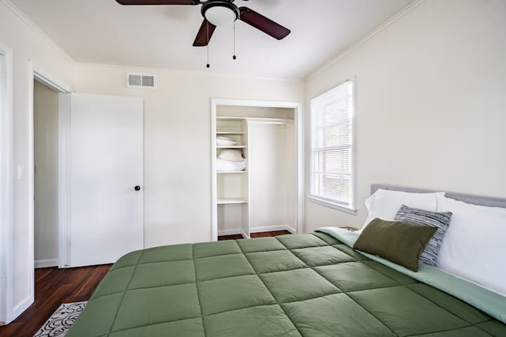 غرفة النوم 2