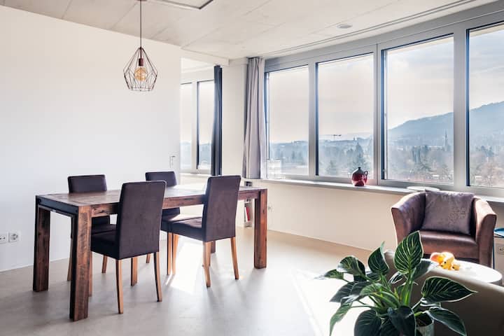 Luxus- Wohnung Mit Bergpanorama - Zurich, Switzerland