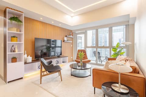 Premium 3-BR, Condominium in BGC