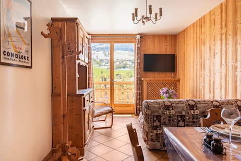 Popular Airbnb listing: Combloux Apartment with Mont Blanc View in Combloux