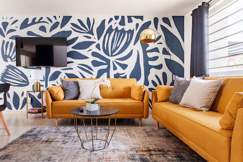 Casa Ria - Invoice + Netflix + 4 Rooms (1 on the ground floor)