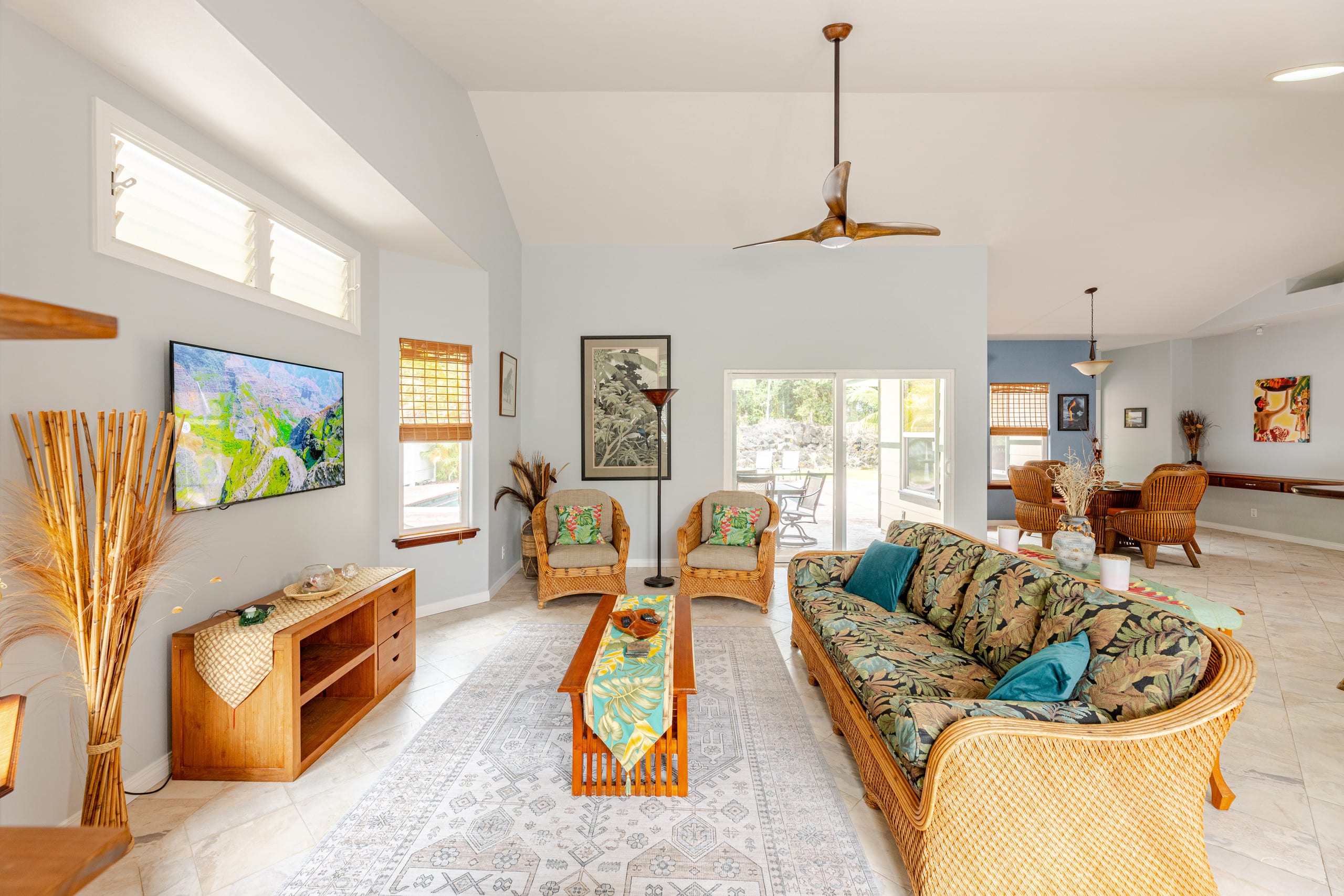 Home in Keaau · ★4.96 · 3 bedrooms · 4 beds · 2 private baths - Image 7