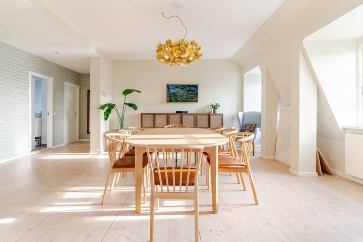 Duplex i Hellerup med vandudsigt gallery image 4