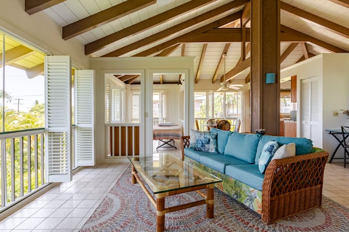Location! Ocean Views King Bed Walk To Magic Beach - Captain Cook, HI
