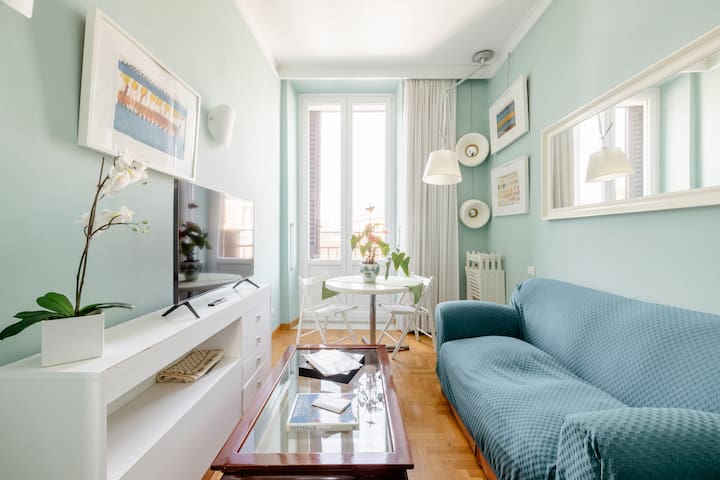 Snow White in the Tiberina Island.