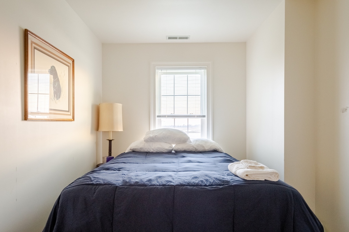 საძინებელი 8