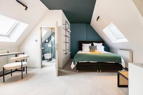 New! Stunning Insta Duplex - Bali Mystique Decor