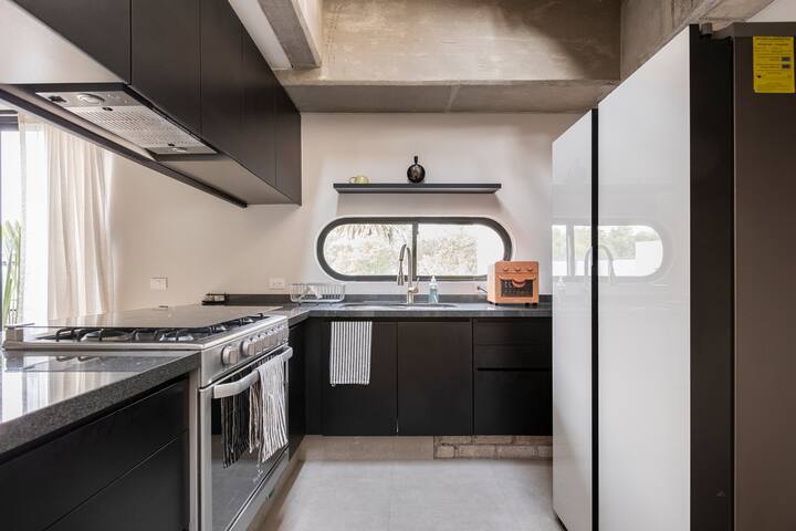 Luxury Roma Norte w/Epic Sunset! gallery image 3