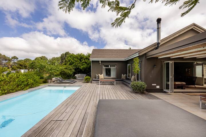 Upper Constantia Guest House gallery image 3