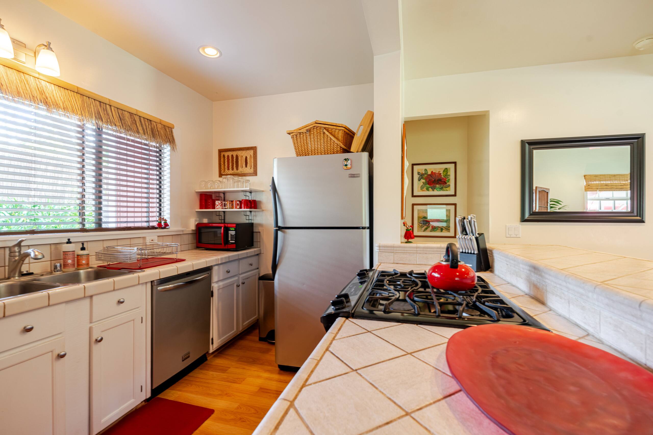 Home in Waimea · ★4.96 · 2 bedrooms · 2 beds · 1 bath - Image 8