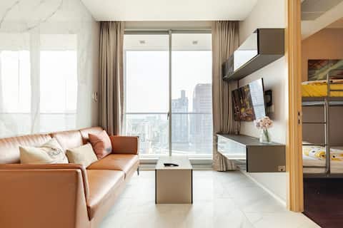Modern Luxury 2 Bedrooms at BTS Nana on 30 Floor